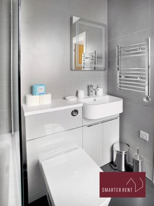 Eton, Windsor - 1 Bedroom First Floor Apartment - Parking 外观 照片